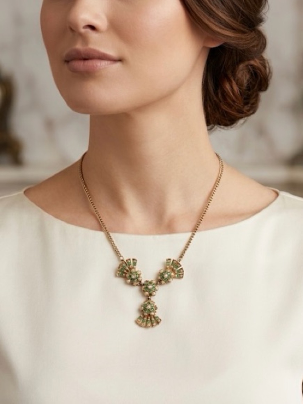 Vintage 1950s Gold Embellished Necklace